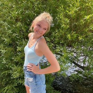 Meet your Posher, Ashley